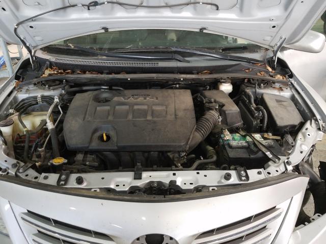 Photo 6 VIN: 2T1BU4EE3DC072797 - TOYOTA COROLLA BA 