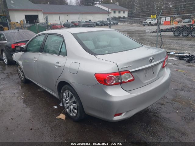 Photo 2 VIN: 2T1BU4EE3DC073786 - TOYOTA COROLLA 