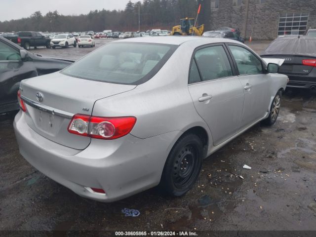 Photo 3 VIN: 2T1BU4EE3DC073786 - TOYOTA COROLLA 