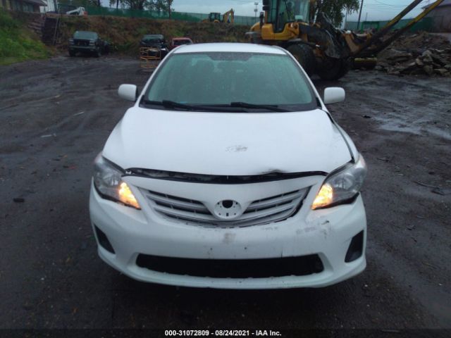 Photo 5 VIN: 2T1BU4EE3DC098123 - TOYOTA COROLLA 