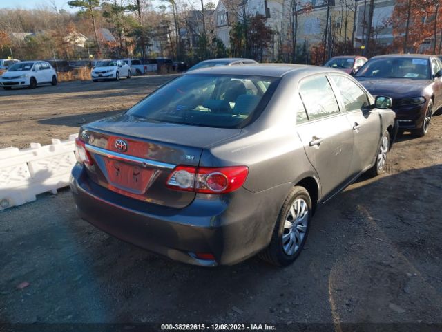 Photo 3 VIN: 2T1BU4EE3DC105040 - TOYOTA COROLLA 