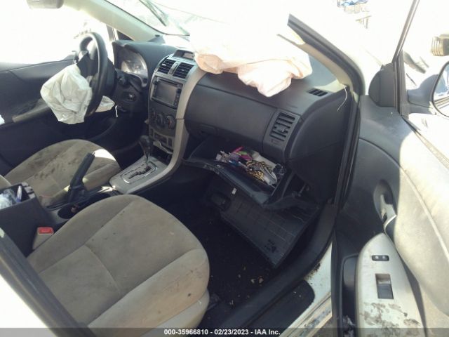 Photo 4 VIN: 2T1BU4EE3DC109184 - TOYOTA COROLLA 