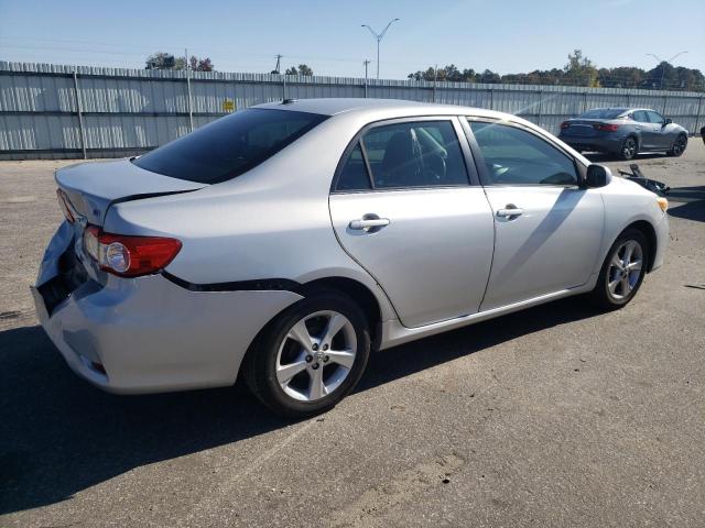 Photo 2 VIN: 2T1BU4EE3DC114823 - TOYOTA COROLLA BA 