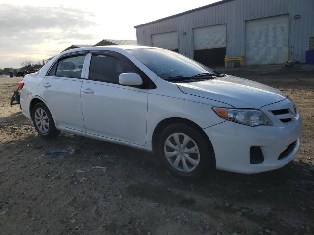 Photo 3 VIN: 2T1BU4EE3DC115115 - TOYOTA COROLLA 