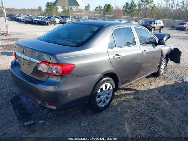 Photo 3 VIN: 2T1BU4EE3DC126857 - TOYOTA COROLLA 