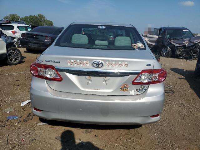 Photo 5 VIN: 2T1BU4EE3DC968632 - TOYOTA COROLLA 