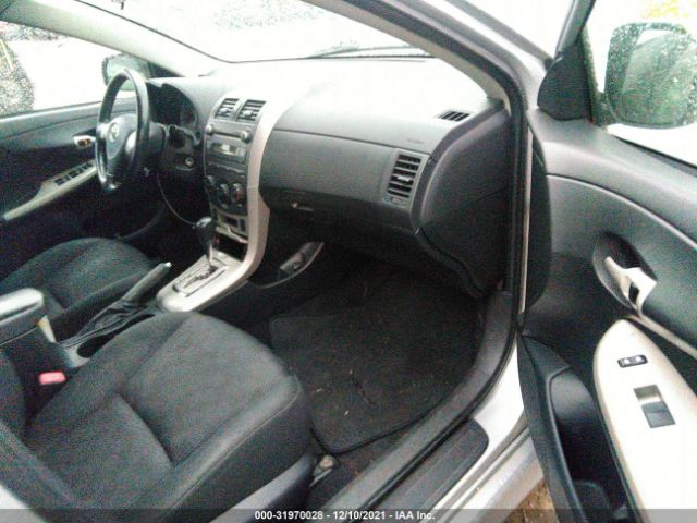 Photo 4 VIN: 2T1BU4EE4AC298374 - TOYOTA COROLLA 