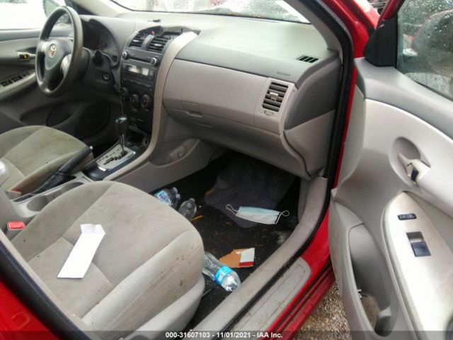 Photo 4 VIN: 2T1BU4EE4AC340798 - TOYOTA COROLLA 