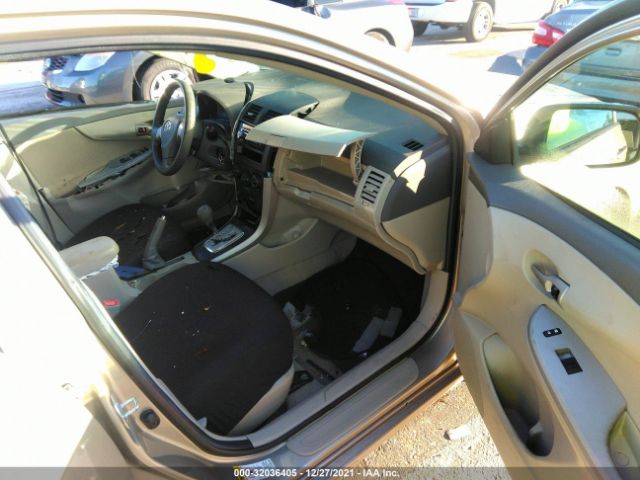 Photo 4 VIN: 2T1BU4EE4AC390102 - TOYOTA COROLLA 