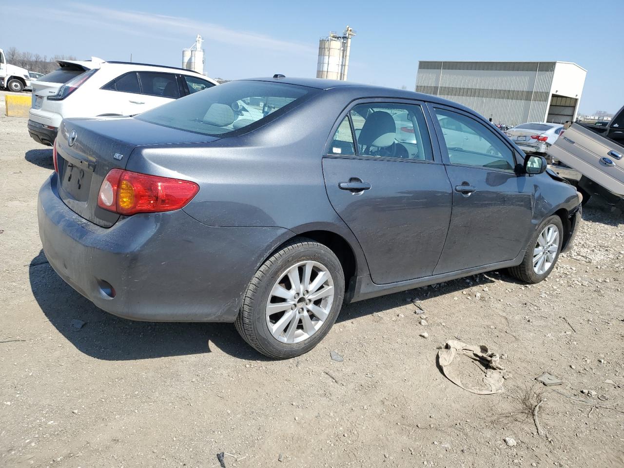 Photo 2 VIN: 2T1BU4EE4AC411076 - TOYOTA COROLLA 