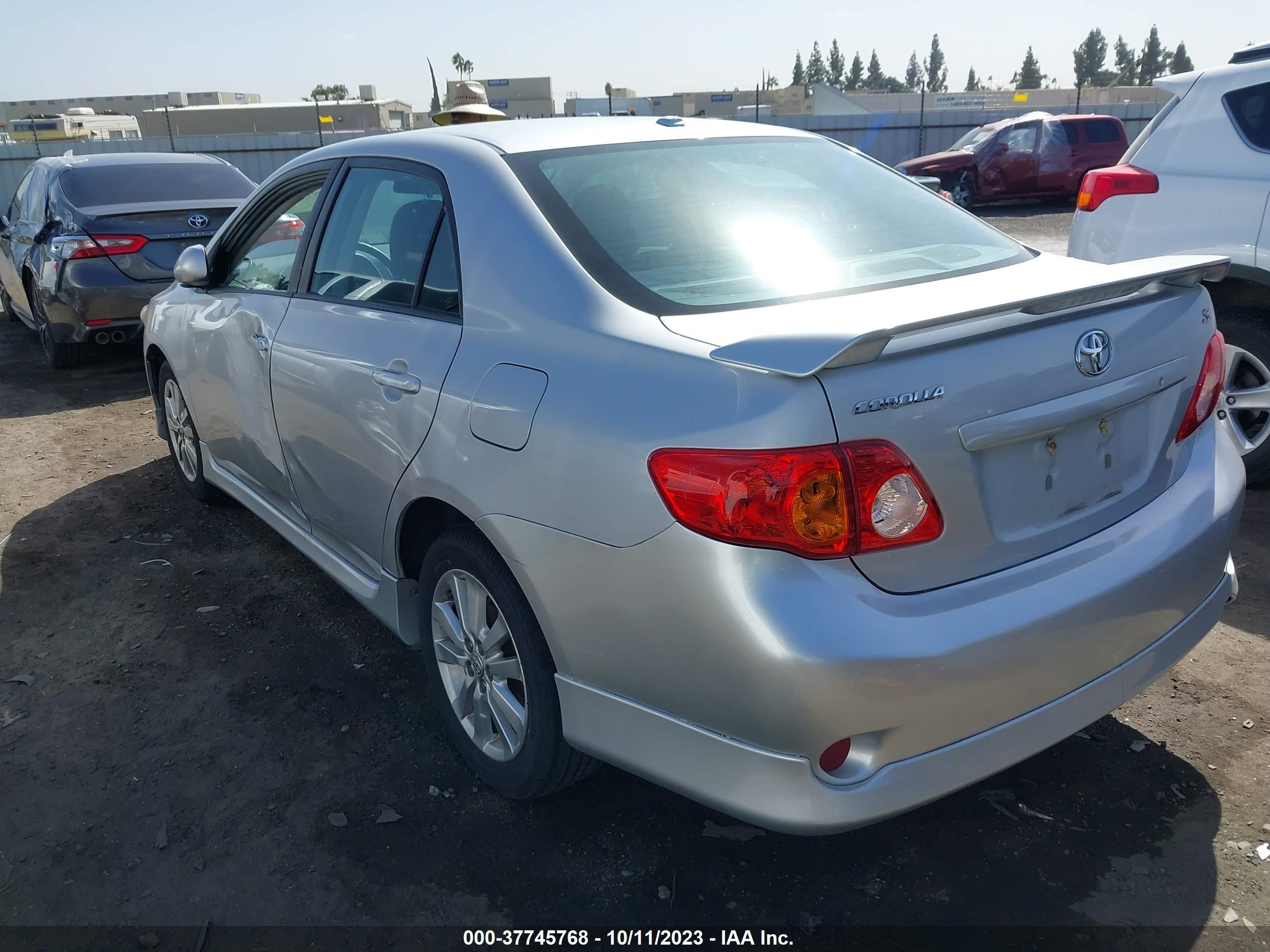 Photo 13 VIN: 2T1BU4EE4AC453408 - TOYOTA COROLLA 