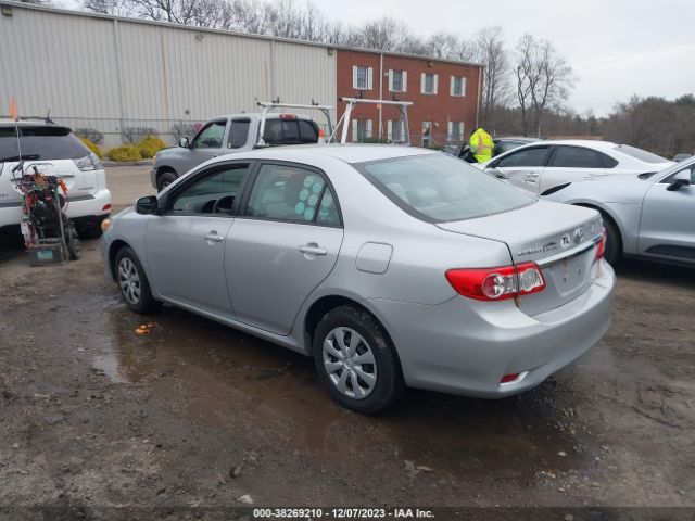 Photo 2 VIN: 2T1BU4EE4BC607830 - TOYOTA COROLLA 