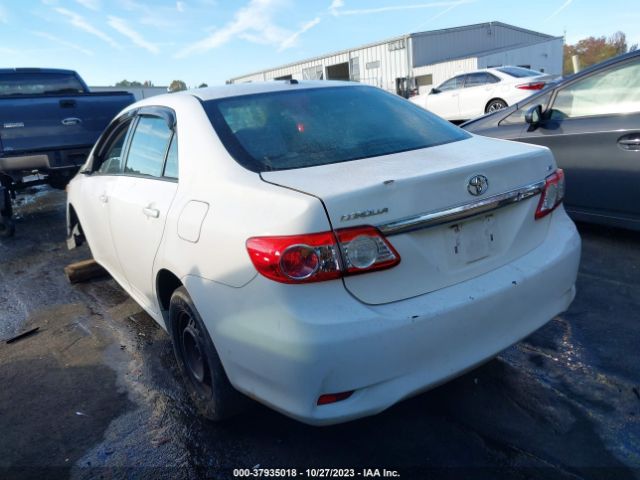 Photo 2 VIN: 2T1BU4EE4BC614244 - TOYOTA COROLLA 