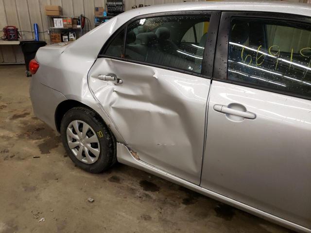 Photo 8 VIN: 2T1BU4EE4BC656235 - TOYOTA COROLLA 