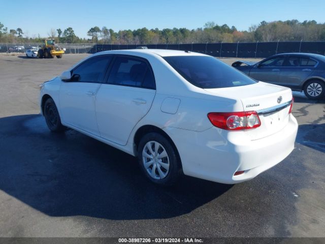 Photo 2 VIN: 2T1BU4EE4BC656316 - TOYOTA COROLLA 