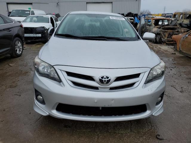 Photo 4 VIN: 2T1BU4EE4BC689980 - TOYOTA COROLLA S 