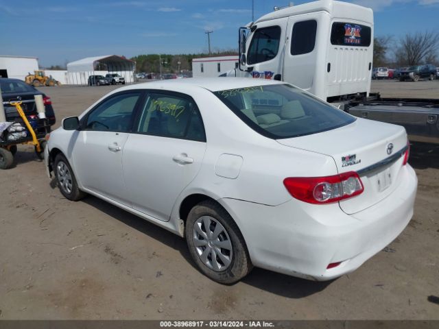 Photo 2 VIN: 2T1BU4EE4BC690546 - TOYOTA COROLLA 