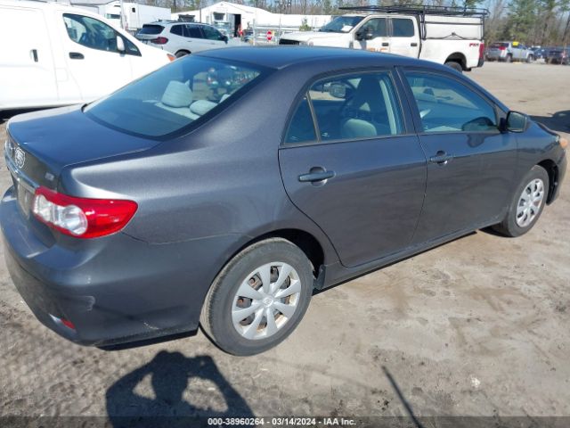 Photo 3 VIN: 2T1BU4EE4BC702873 - TOYOTA COROLLA 