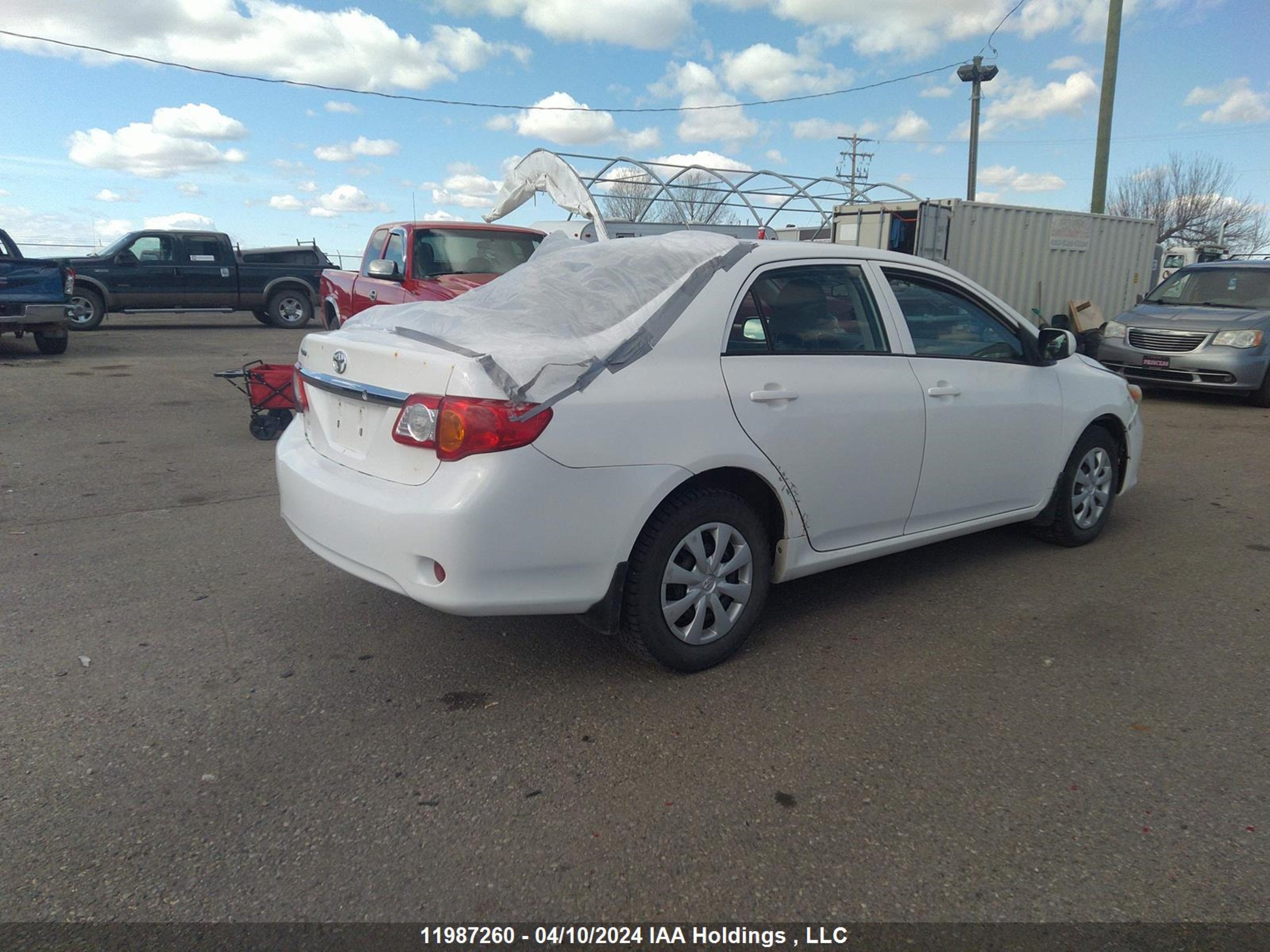 Photo 3 VIN: 2T1BU4EE4BC712724 - TOYOTA COROLLA 