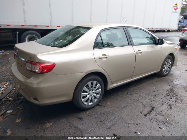 Photo 3 VIN: 2T1BU4EE4CC756448 - TOYOTA COROLLA 