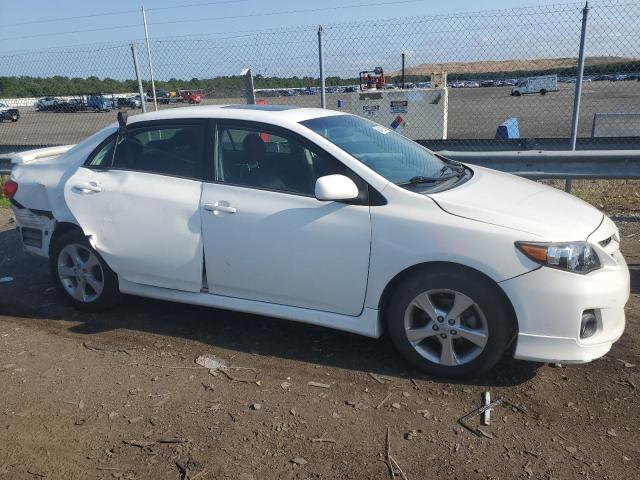 Photo 3 VIN: 2T1BU4EE4CC840401 - TOYOTA COROLLA 