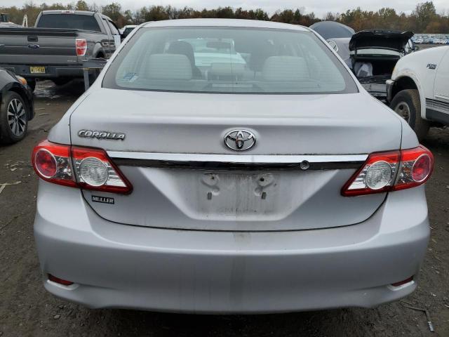 Photo 5 VIN: 2T1BU4EE4CC850751 - TOYOTA COROLLA 