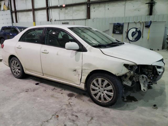 Photo 3 VIN: 2T1BU4EE4CC868070 - TOYOTA COROLLA 