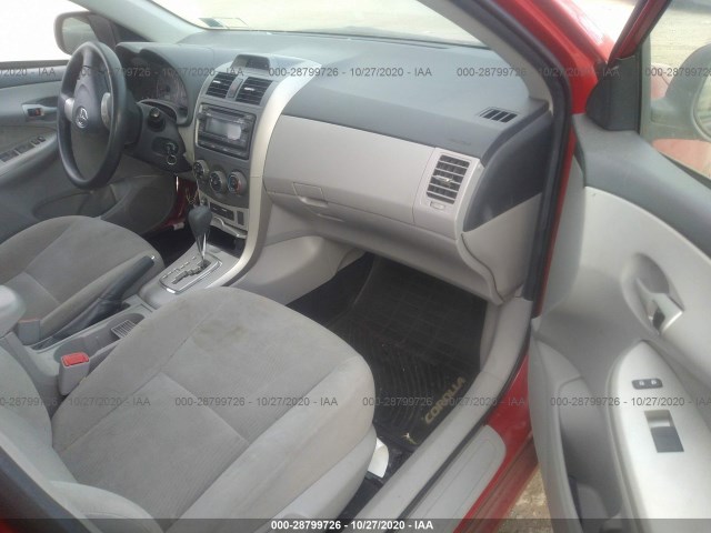 Photo 4 VIN: 2T1BU4EE4CC915582 - TOYOTA COROLLA 