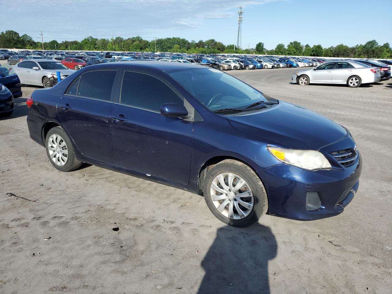 Photo 3 VIN: 2T1BU4EE4DC021065 - TOYOTA COROLLA 