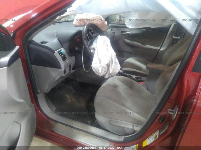 Photo 4 VIN: 2T1BU4EE4DC046449 - TOYOTA COROLLA 