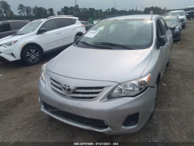 Photo 5 VIN: 2T1BU4EE4DC048170 - TOYOTA COROLLA 