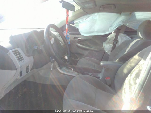 Photo 4 VIN: 2T1BU4EE4DC072145 - TOYOTA COROLLA 