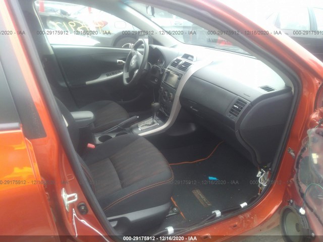 Photo 4 VIN: 2T1BU4EE4DC080231 - TOYOTA COROLLA 