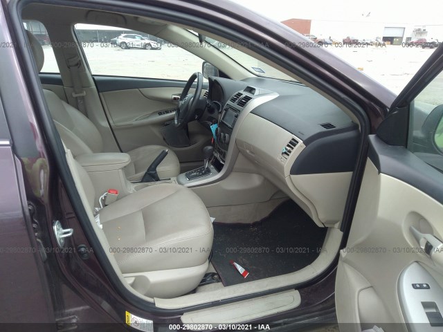 Photo 4 VIN: 2T1BU4EE4DC096218 - TOYOTA COROLLA 