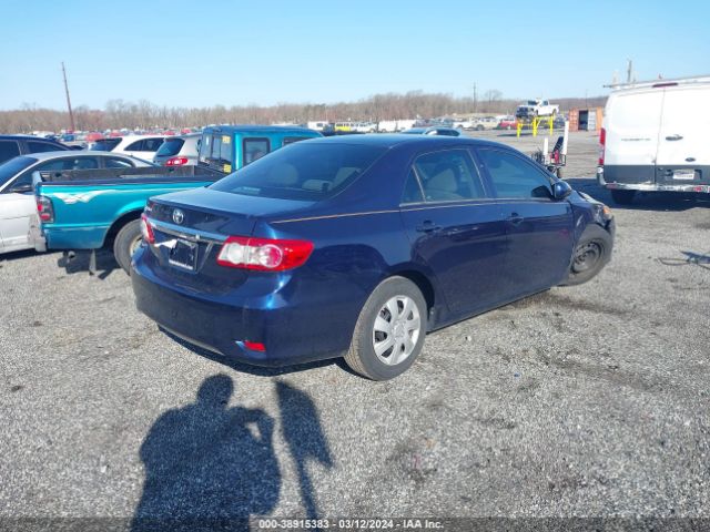 Photo 3 VIN: 2T1BU4EE4DC948180 - TOYOTA COROLLA 