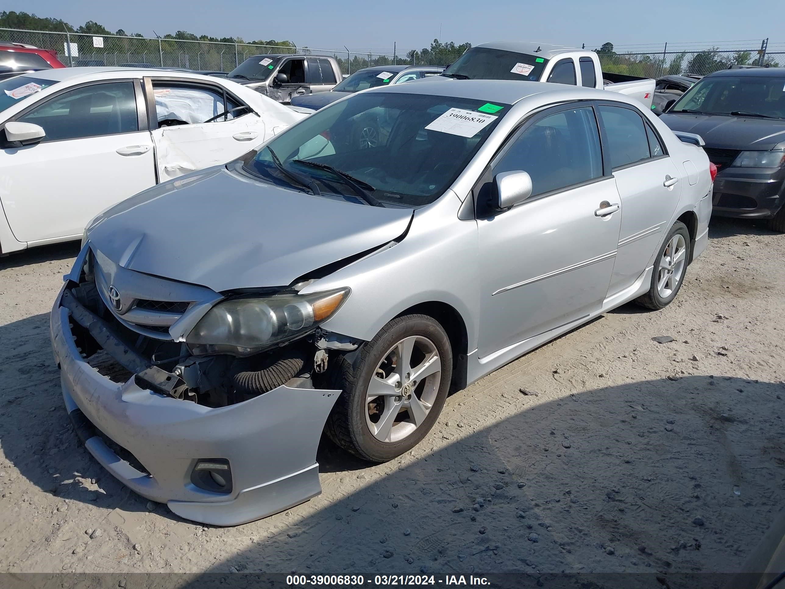 Photo 1 VIN: 2T1BU4EE4DC967604 - TOYOTA COROLLA 