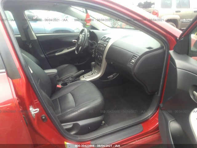 Photo 4 VIN: 2T1BU4EE5AC320043 - TOYOTA COROLLA 