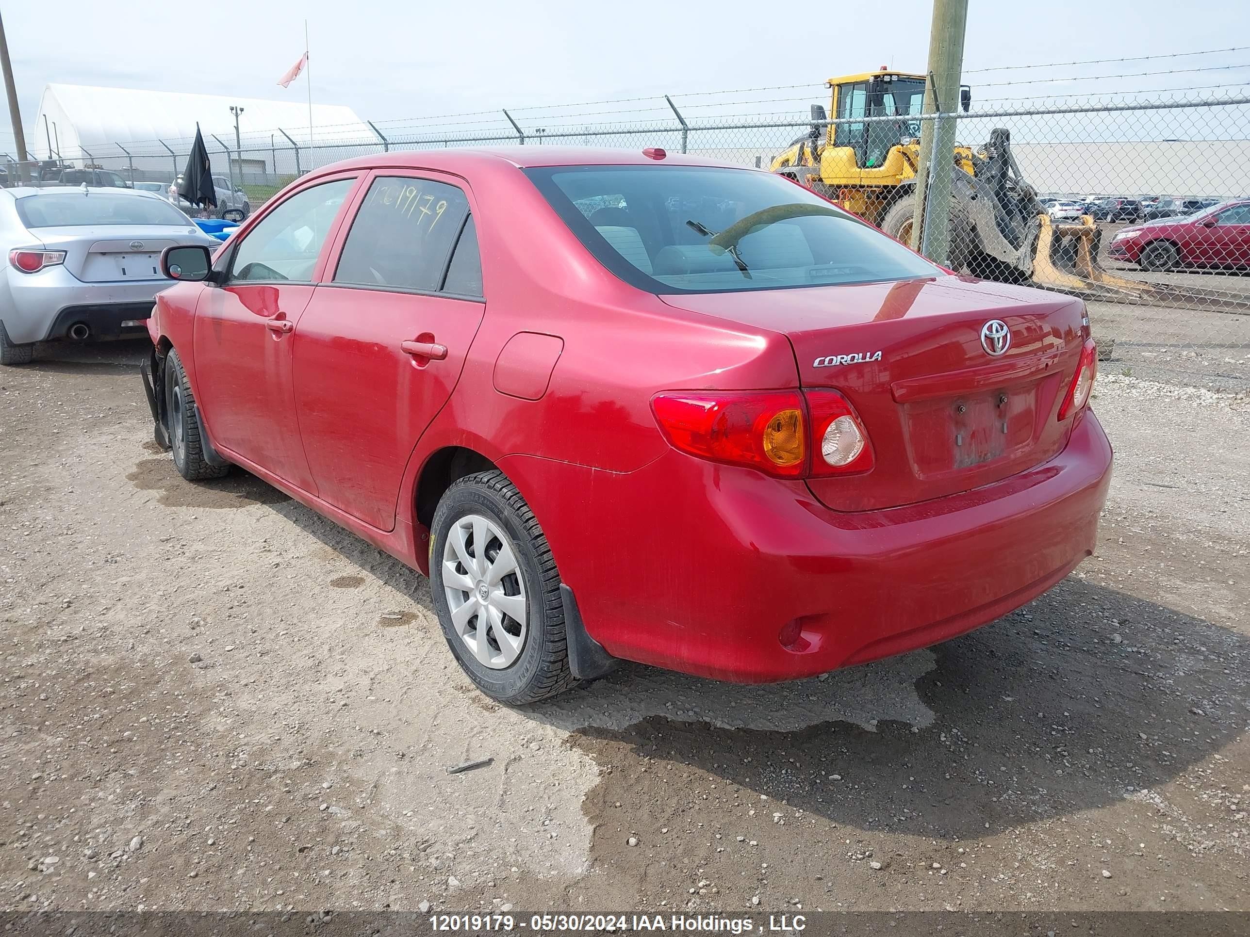 Photo 2 VIN: 2T1BU4EE5AC458648 - TOYOTA COROLLA 