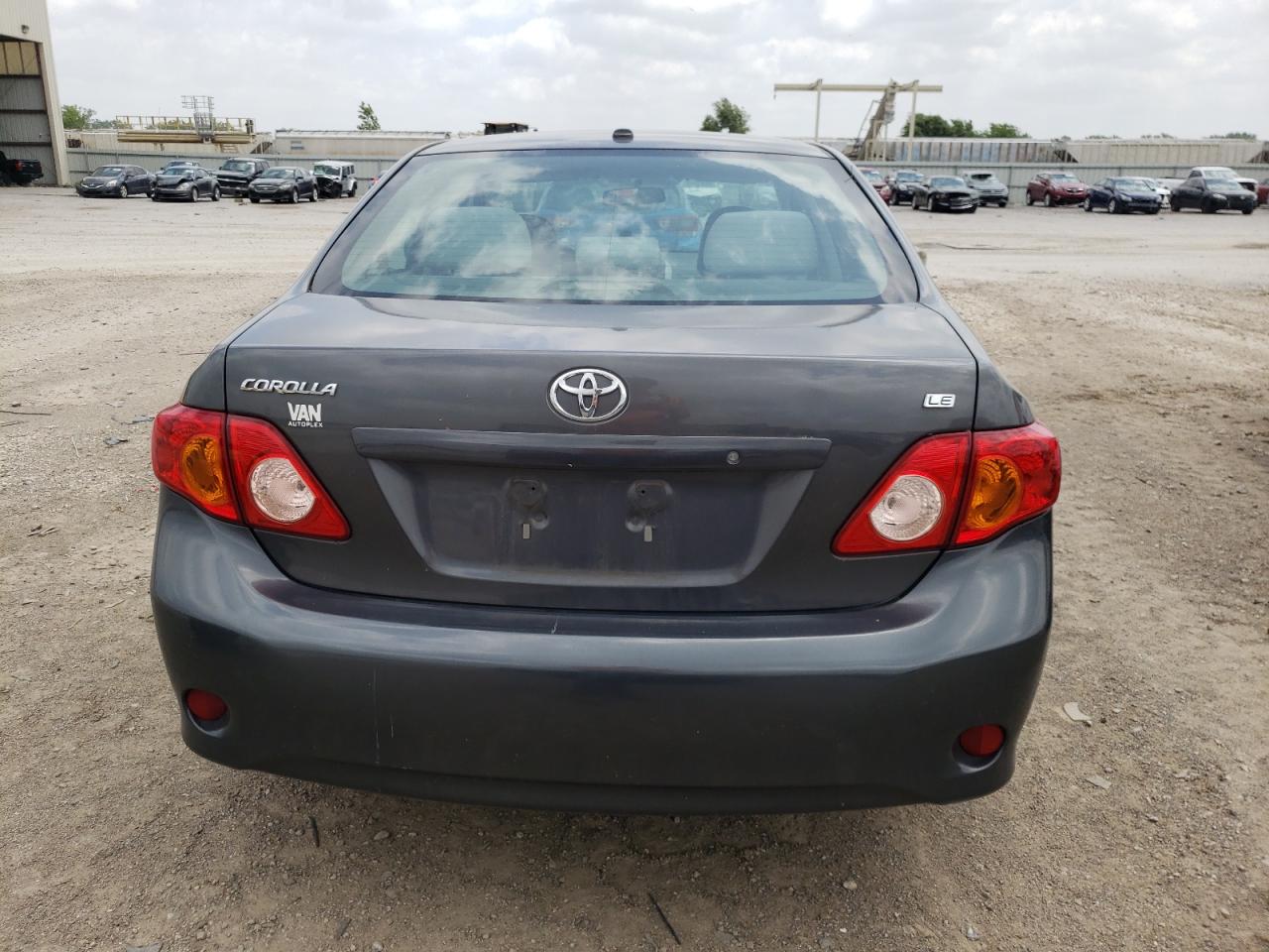 Photo 5 VIN: 2T1BU4EE5AC482304 - TOYOTA COROLLA 