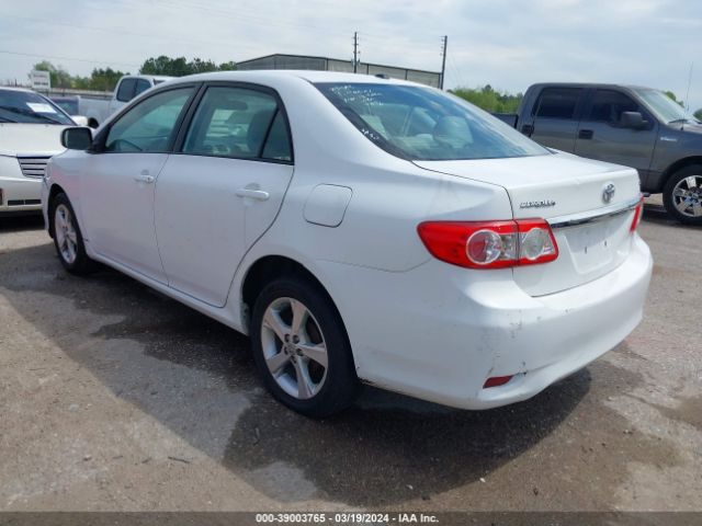 Photo 2 VIN: 2T1BU4EE5BC539229 - TOYOTA COROLLA 