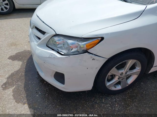 Photo 5 VIN: 2T1BU4EE5BC539229 - TOYOTA COROLLA 