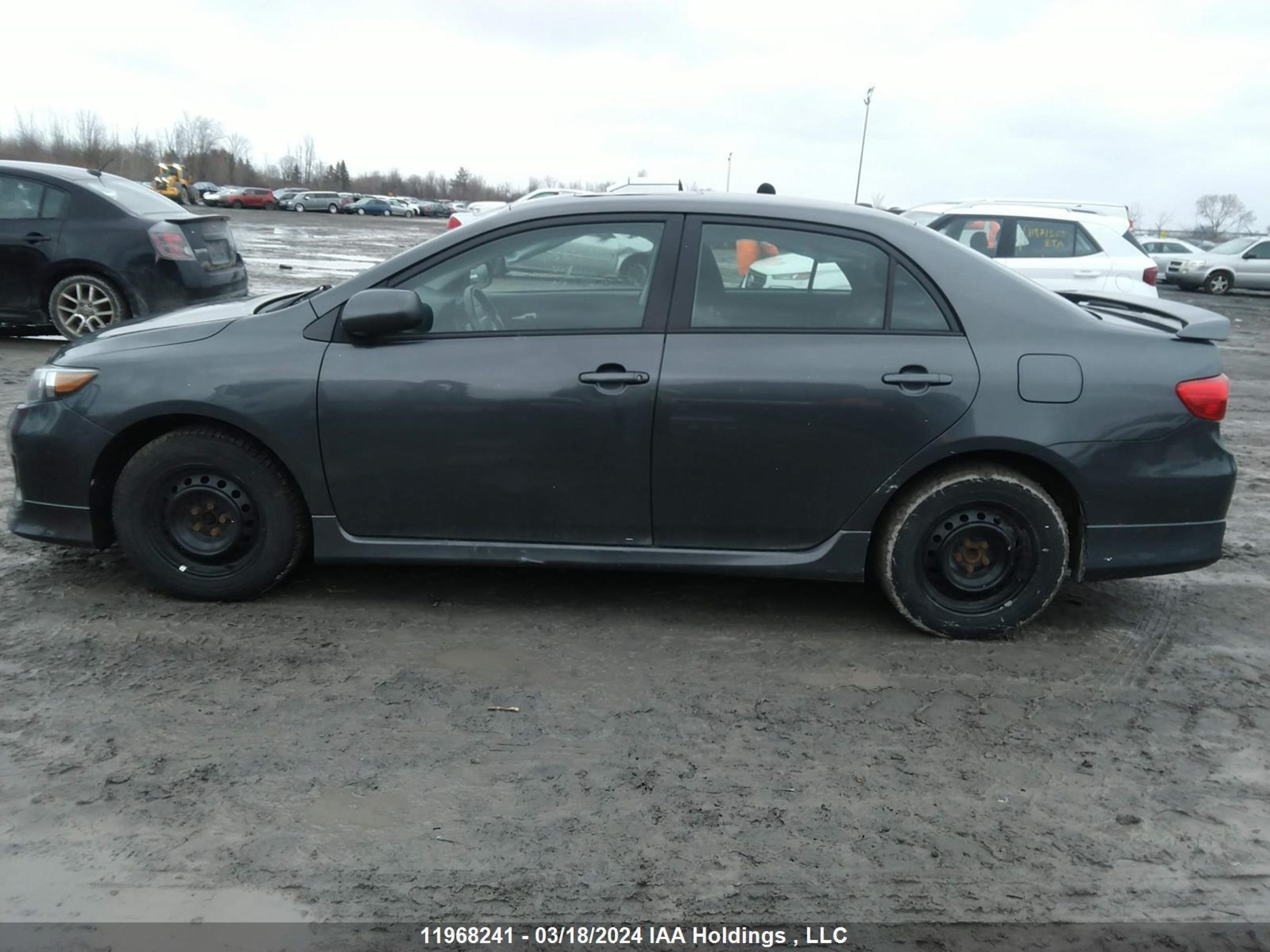 Photo 13 VIN: 2T1BU4EE5BC609618 - TOYOTA COROLLA 