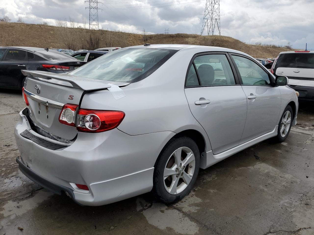 Photo 2 VIN: 2T1BU4EE5BC726177 - TOYOTA COROLLA 