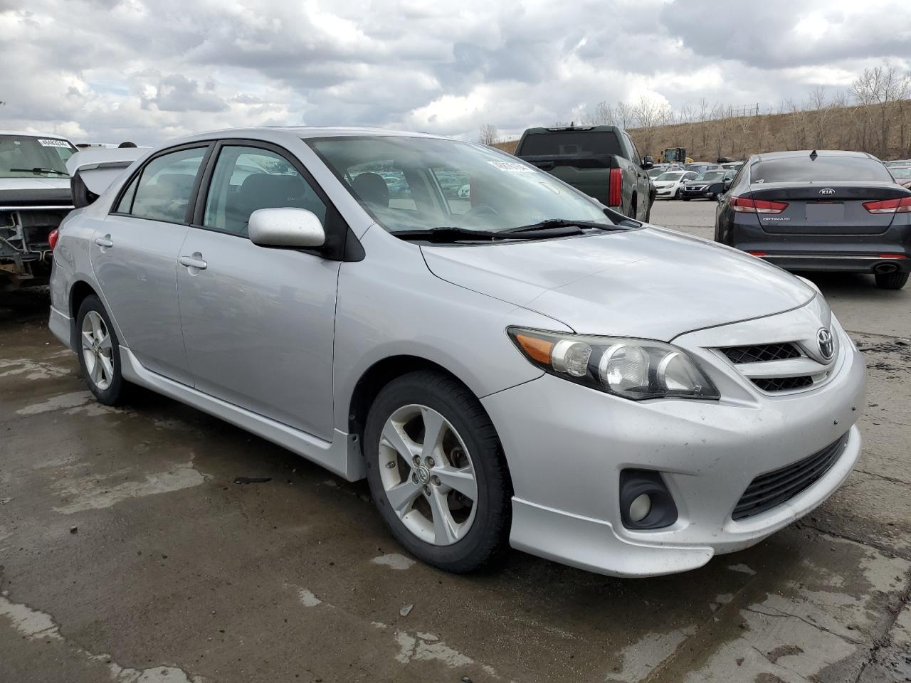 Photo 3 VIN: 2T1BU4EE5BC726177 - TOYOTA COROLLA 