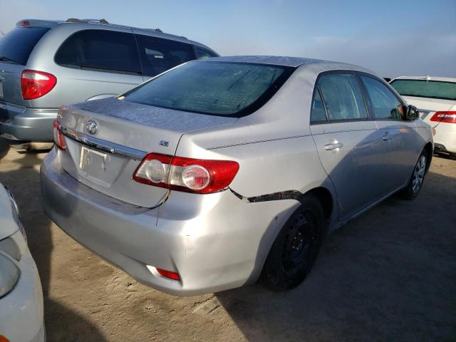 Photo 3 VIN: 2T1BU4EE5CC765403 - TOYOTA CAROLLA 