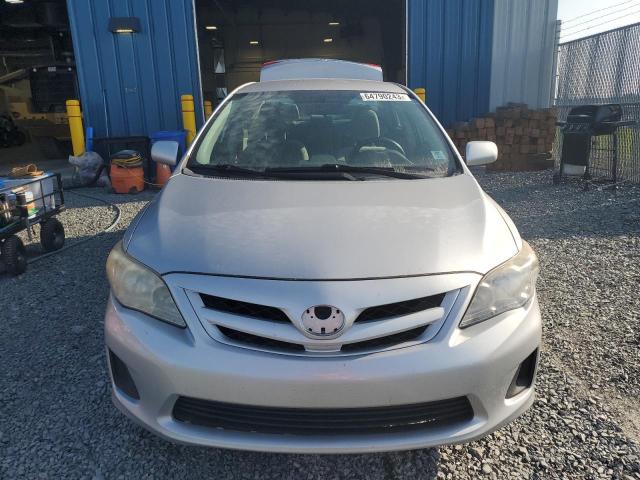 Photo 4 VIN: 2T1BU4EE5CC770505 - TOYOTA COROLLA 