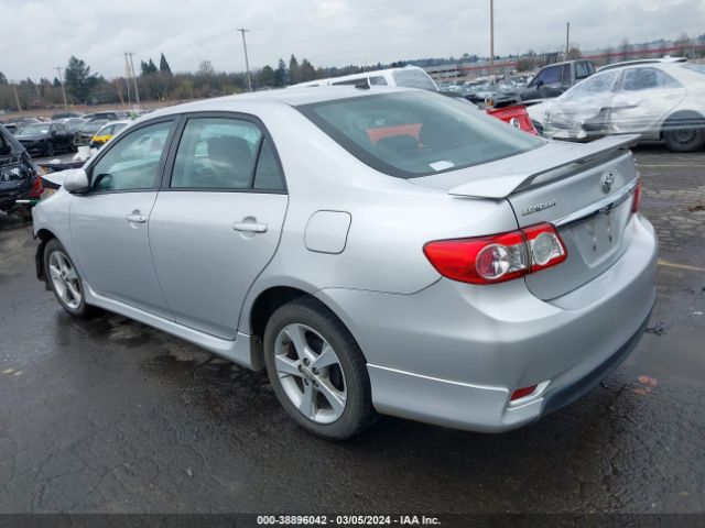 Photo 2 VIN: 2T1BU4EE5CC786462 - TOYOTA COROLLA 