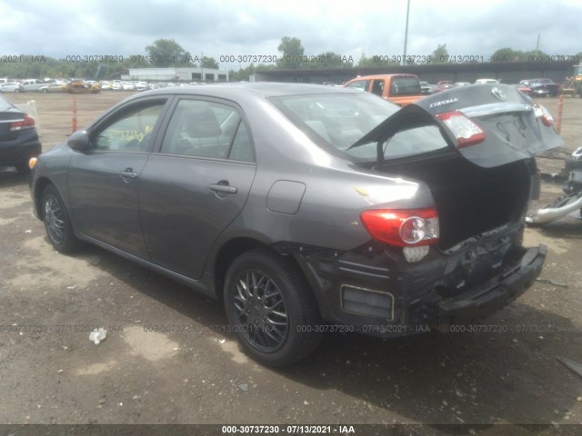 Photo 2 VIN: 2T1BU4EE5CC797865 - TOYOTA COROLLA 