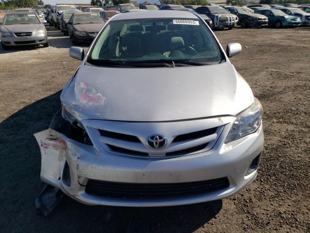 Photo 4 VIN: 2T1BU4EE5CC812929 - TOYOTA COROLLA BA 