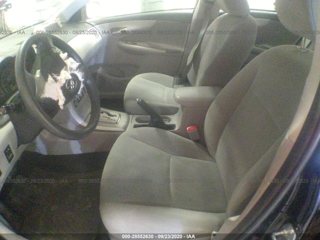 Photo 4 VIN: 2T1BU4EE5CC835546 - TOYOTA COROLLA 